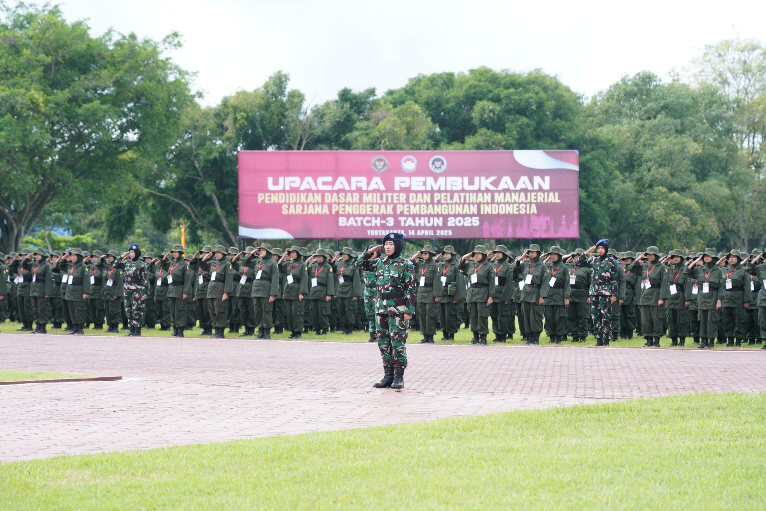 Danrem 072/Pamungkas Hadiri Pembukaan Diklatsarmil SPPI di AAU